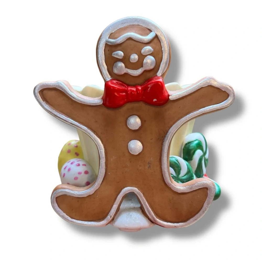 PartyLite charming gingerbread